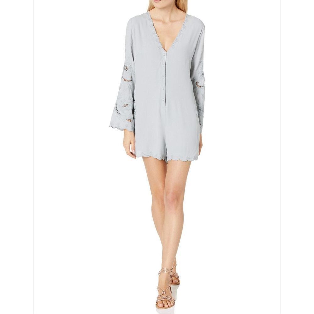 ASTR the label Women's S Genevieve Embroidered Bell Sleeve Romper Dust/Gray Boho